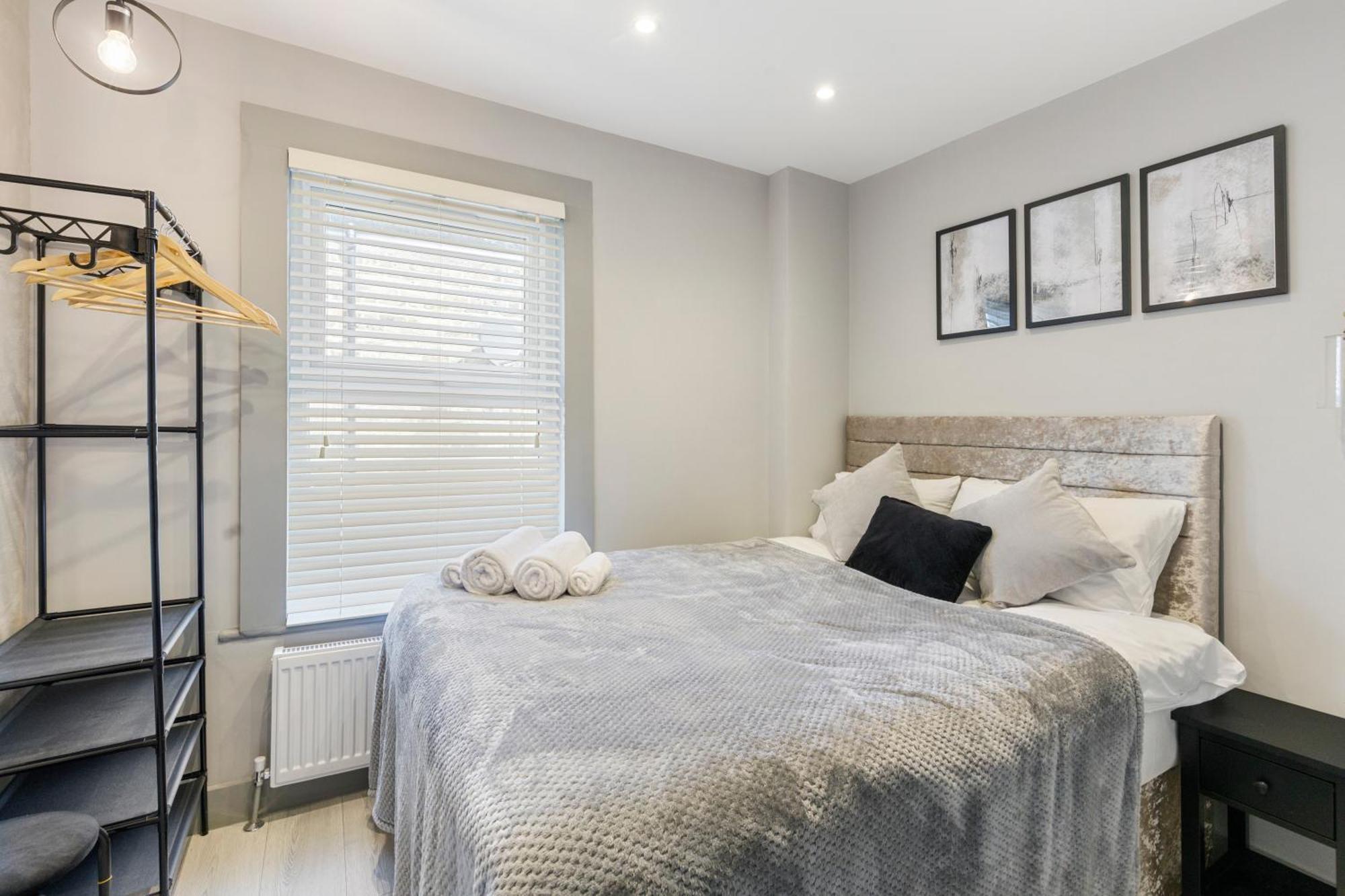 Wembley Luxury 3 Bedroom London Exterior foto