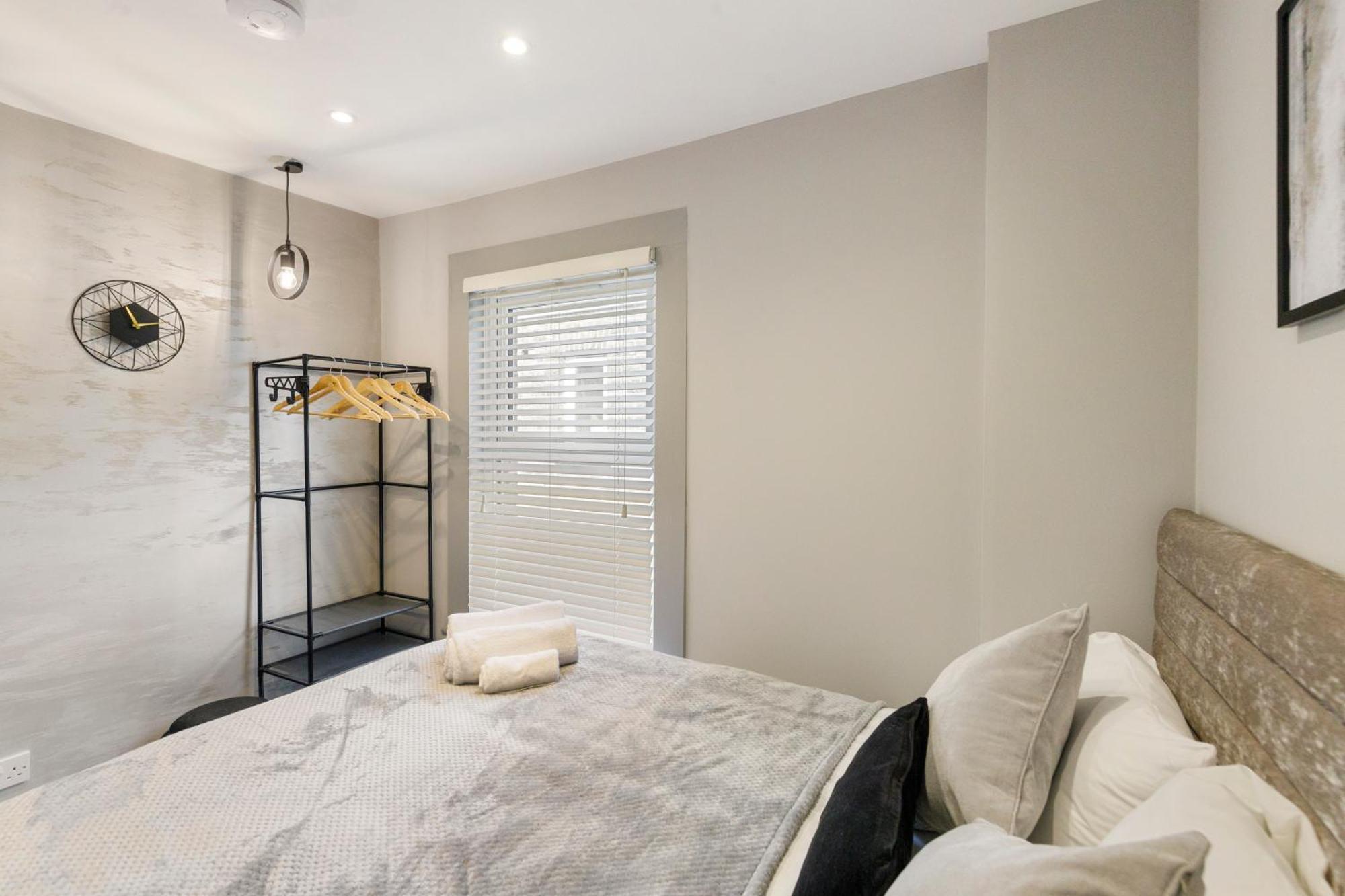 Wembley Luxury 3 Bedroom London Exterior foto